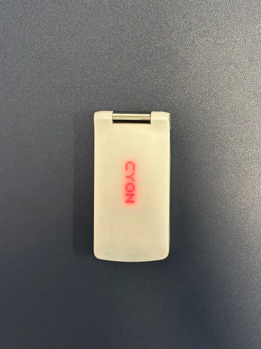 LG싸이언 휘슬폰 lg-lv7500 팝니다