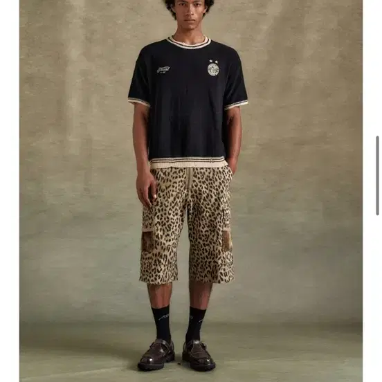Andersson Bell 앤더슨벨 leopard cargo shorts apa809m