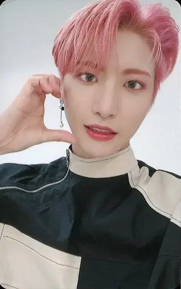 ATEEZ 성화 FEVER:extended edition XR SHOW