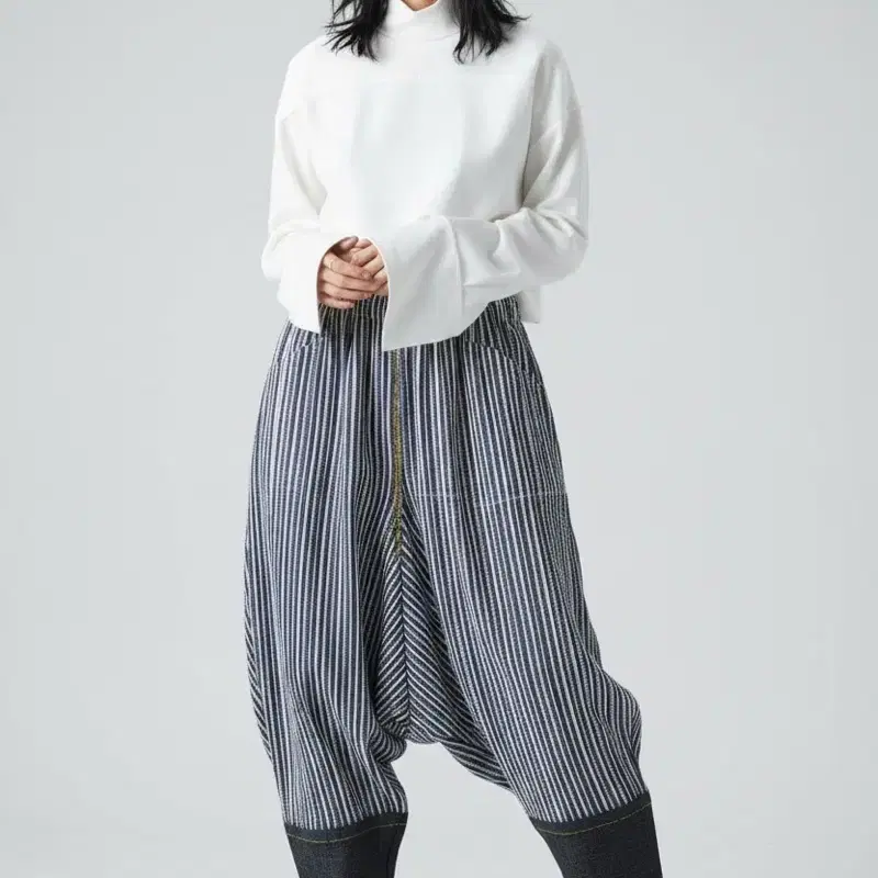 이세이미야케 플리츠 데님 조거팬츠