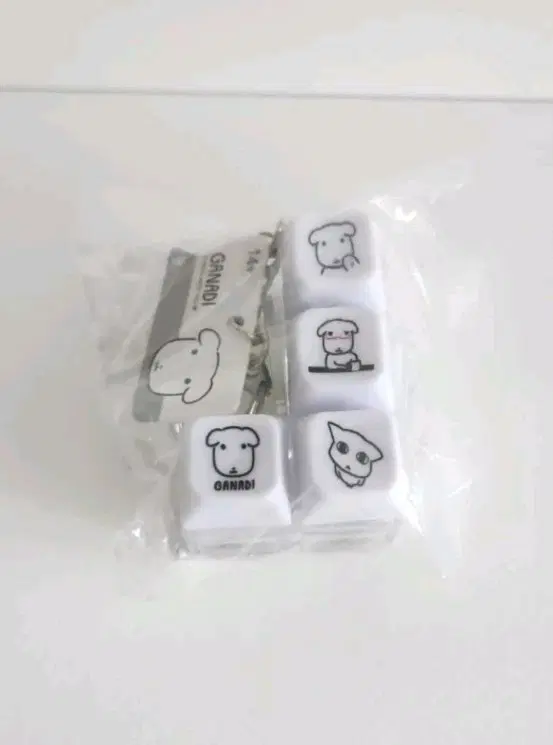 (미개봉)가나디 LED 4구 키캡 키링 양도 판매 합니다!
