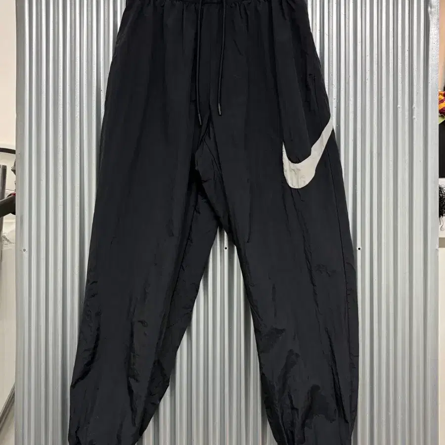 [M] 나이키 NIKE 빅스우시 나일론 우븐 트랙 조거 팬츠 3.9