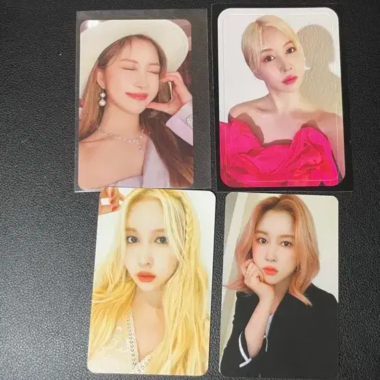 우주소녀 다영 포카