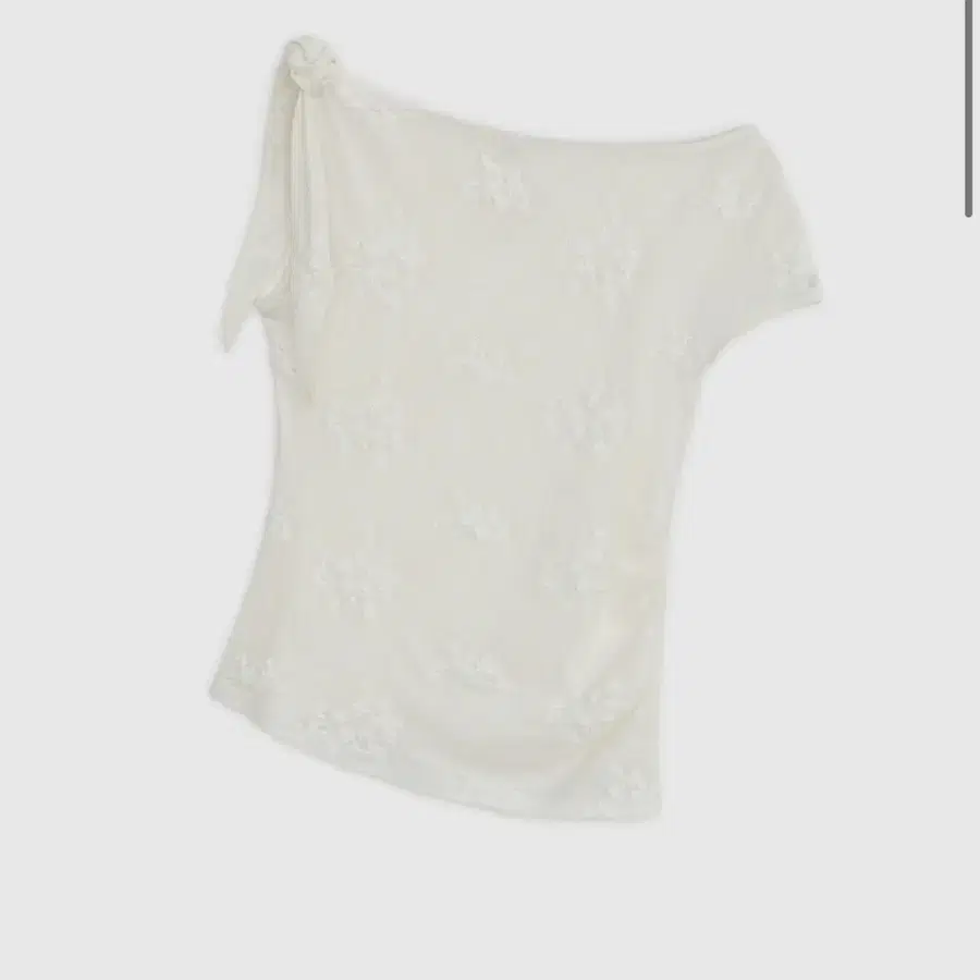 아옵트 SHEER FLORAL ONE-SHOULDER TOP 판매합니다