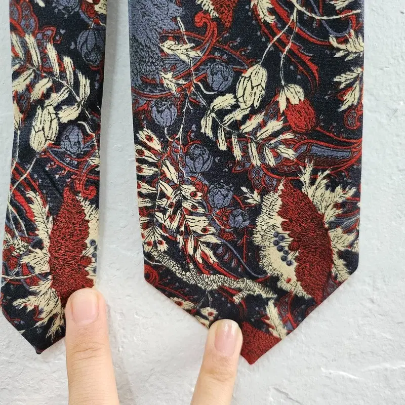 BUGATCHI ITALY 타이 여 J6190