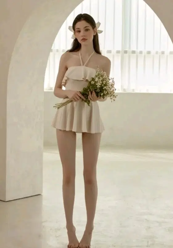 비키니벤더 로나 프릴 플레어 모노키니 (새제품)