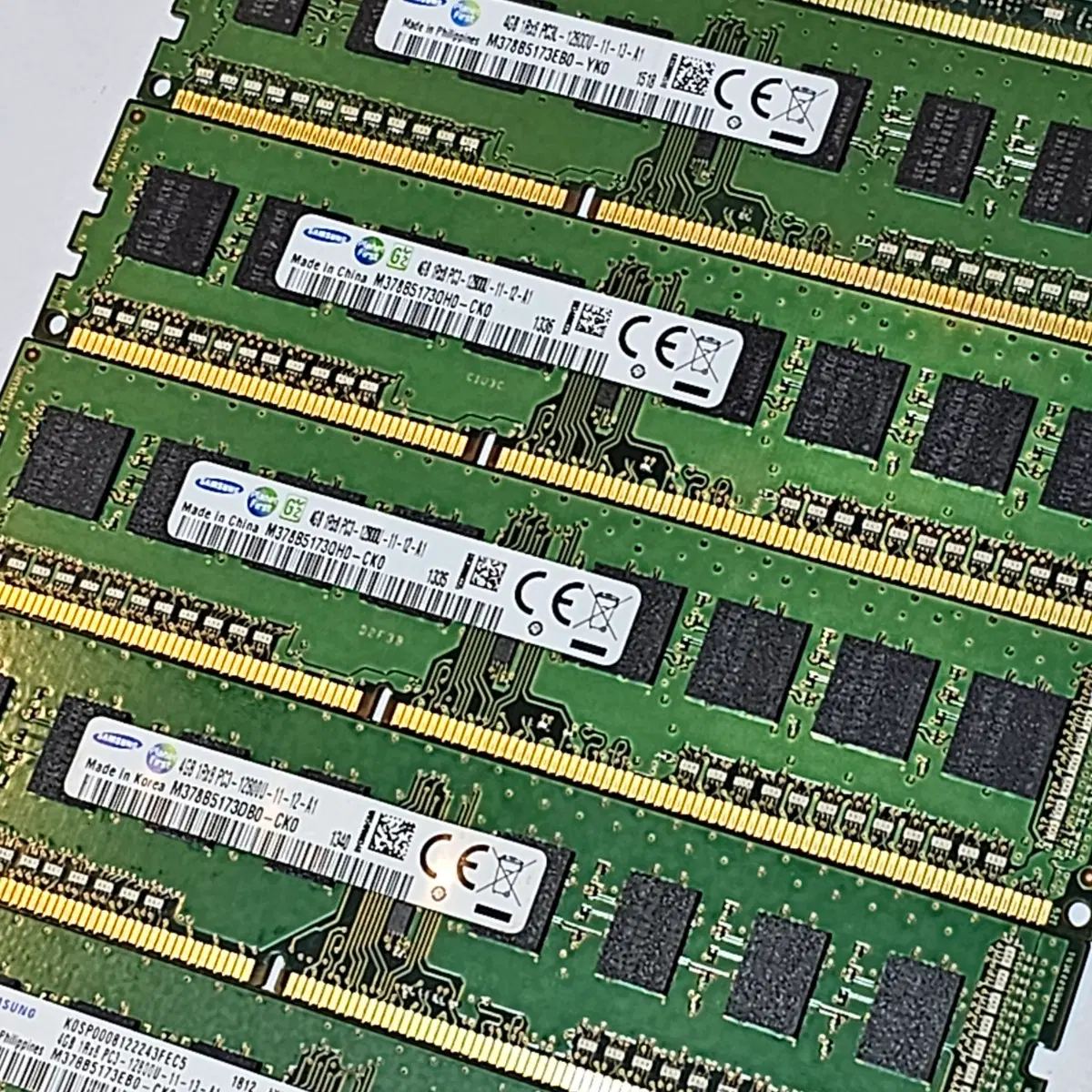 삼성 DDR3 4GB(12800) 메모리 팝니다