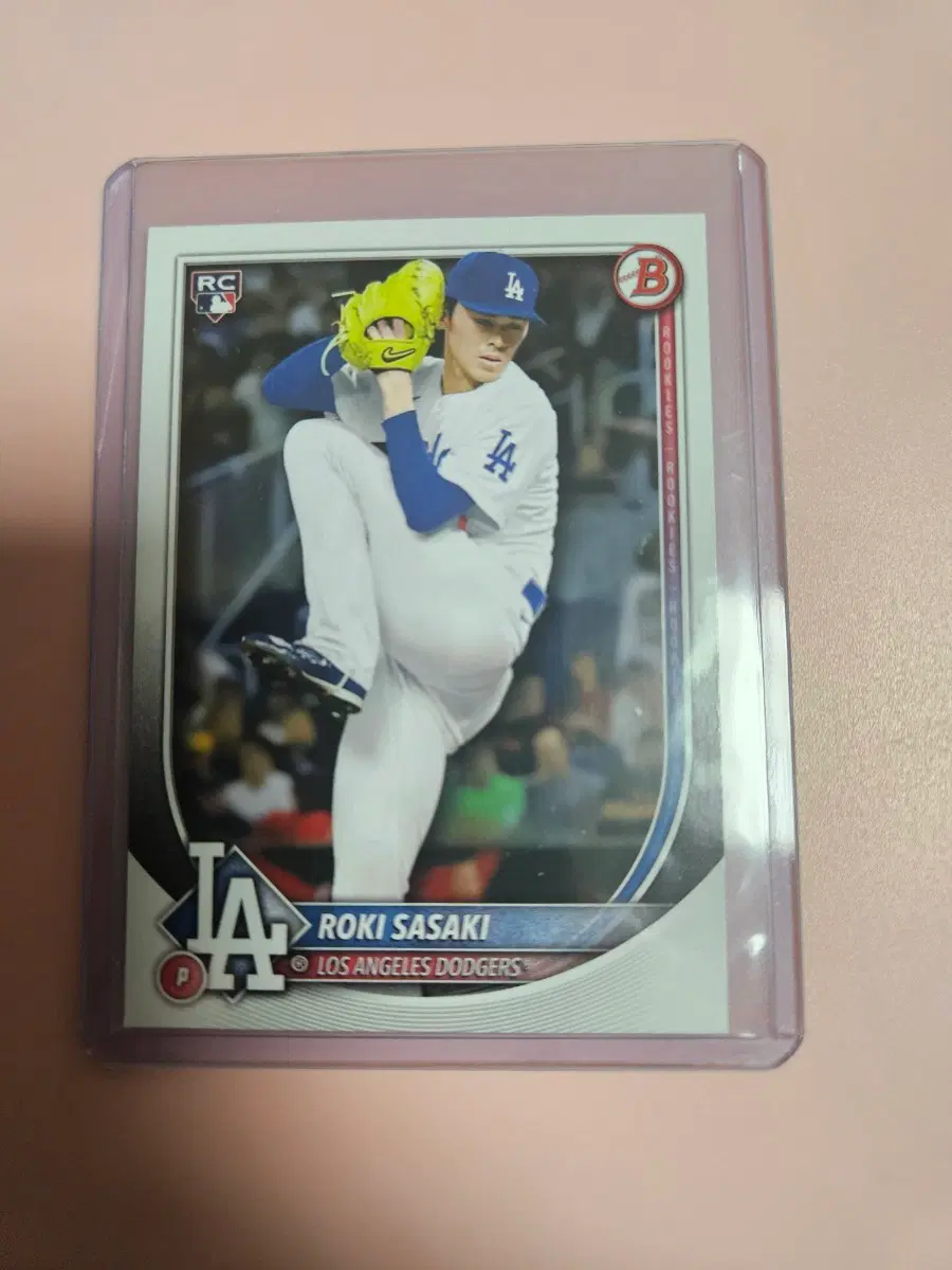 사사키 로키 2025 Bowman 루키 카드