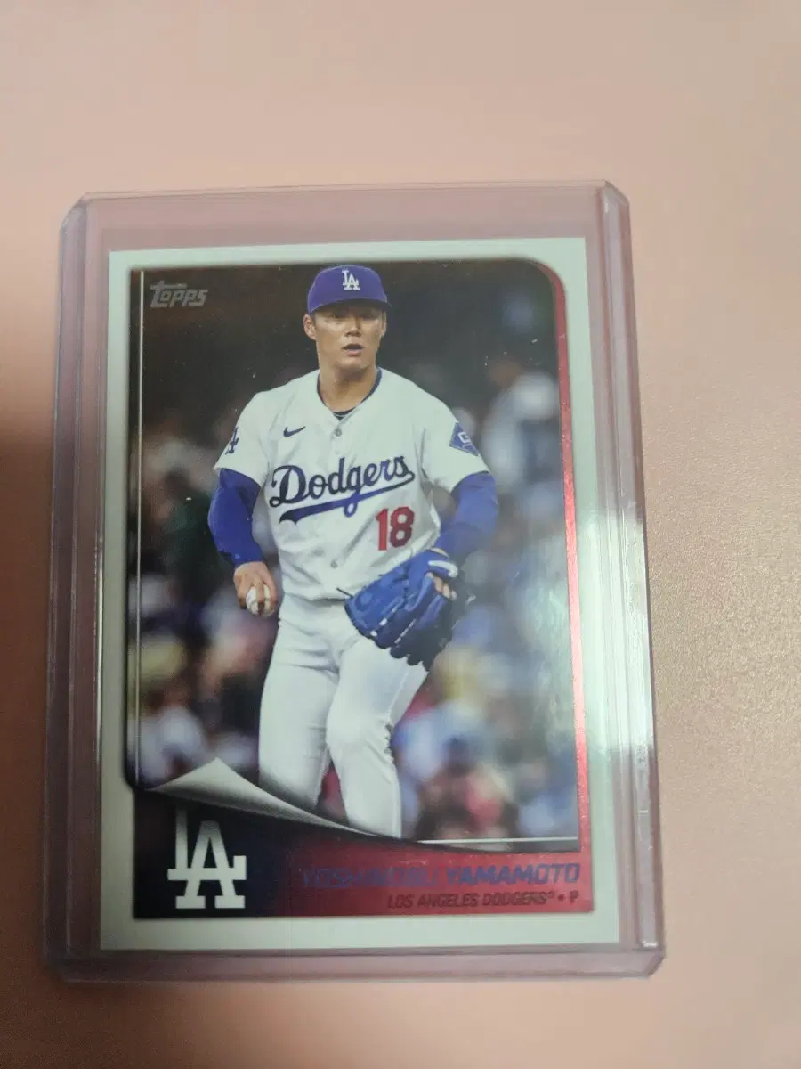 야마모토 2025 Topps Flagship 카드