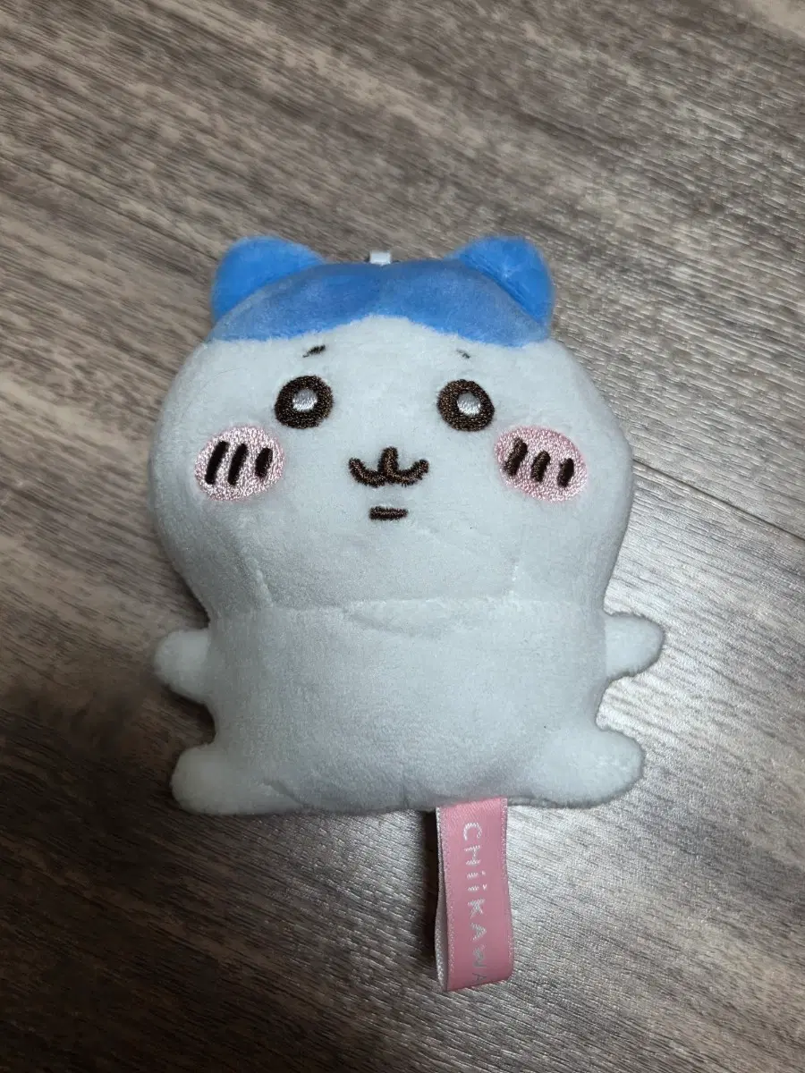 먼작귀 하치와레 콩눈 인형 키링