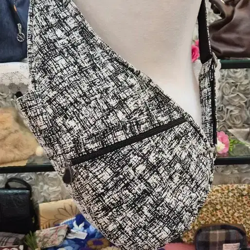 HEALTHY BACK BAG 물방울 백 (남녀공용)