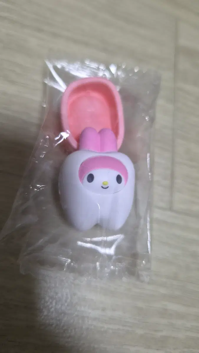산리오 이빨 가챠 마이멜로디