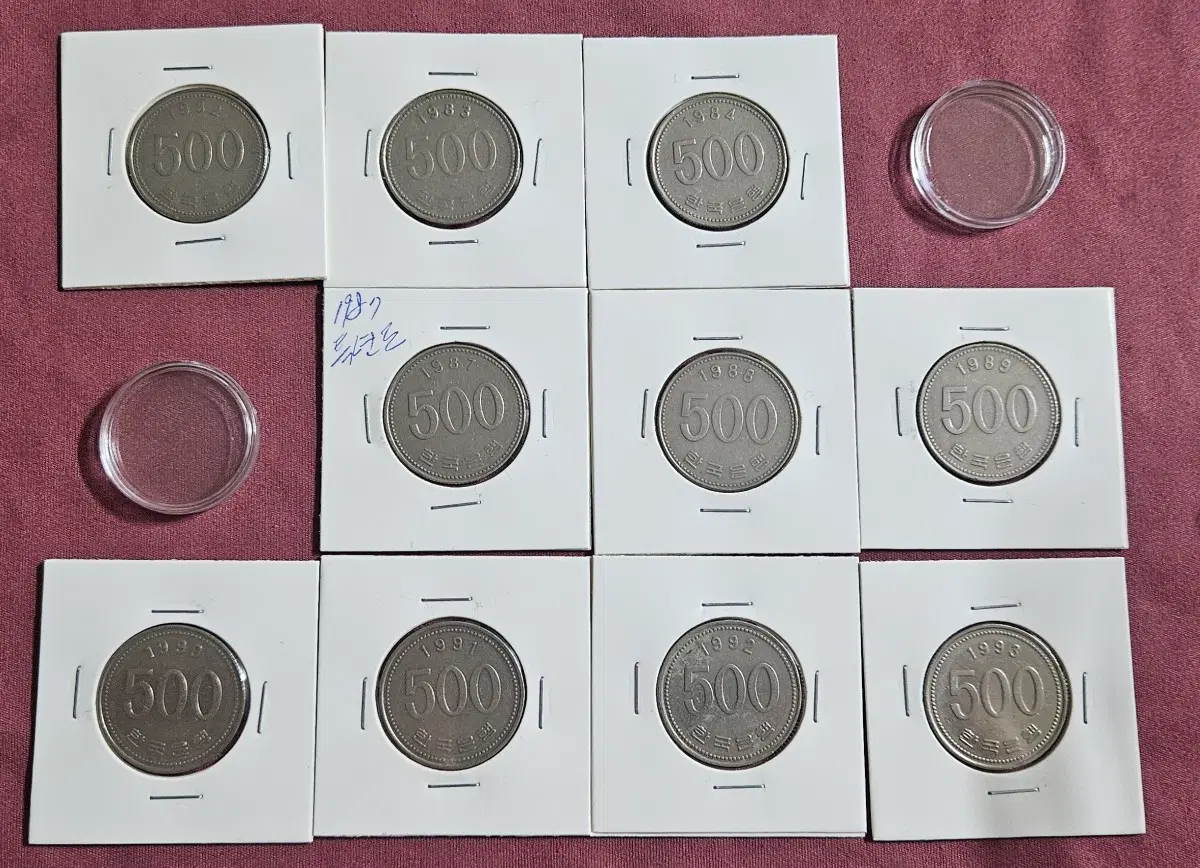 500원 줄세우기(1982년부터2019년)사용제,미사용제. 동전.주화