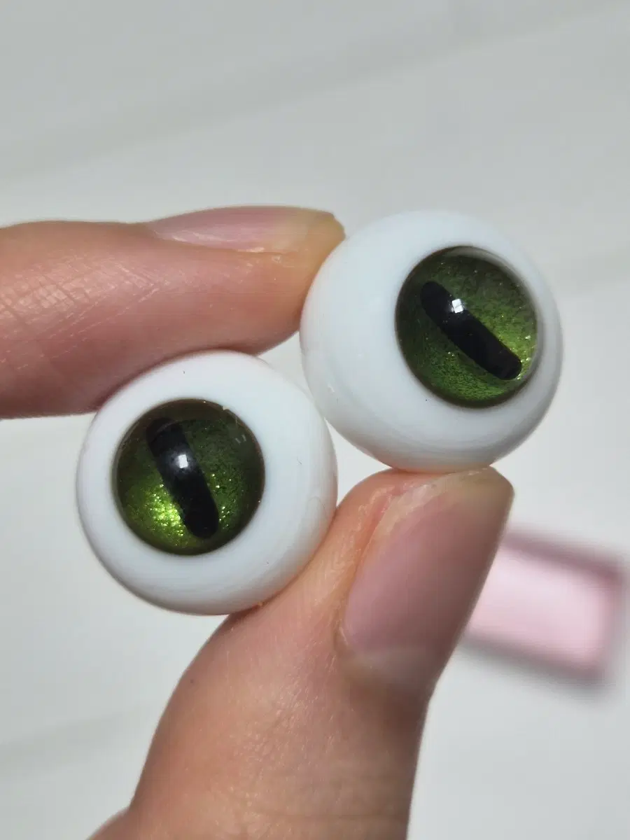 구관 안구 녹색 고양이 눈 18mm