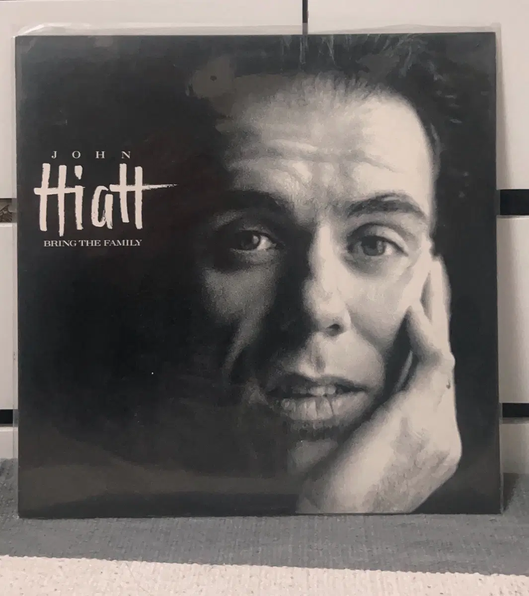 John Hiatt lp