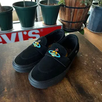 Vans vivian 로퍼 스니커즈 25.5cm