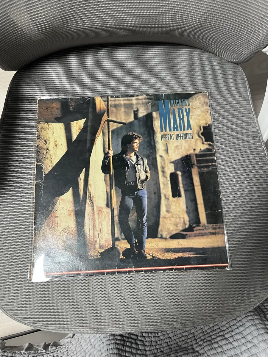 Richard Marx Repeat Offender LP판매합니다.