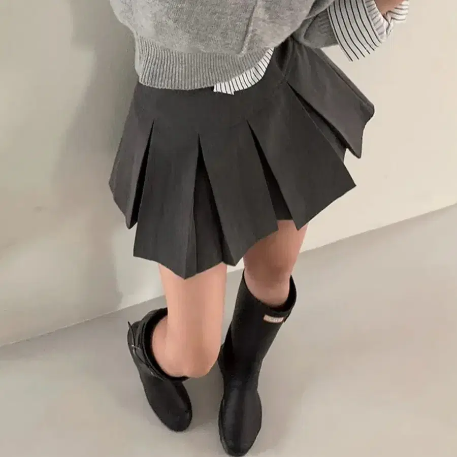 그레이 스커트