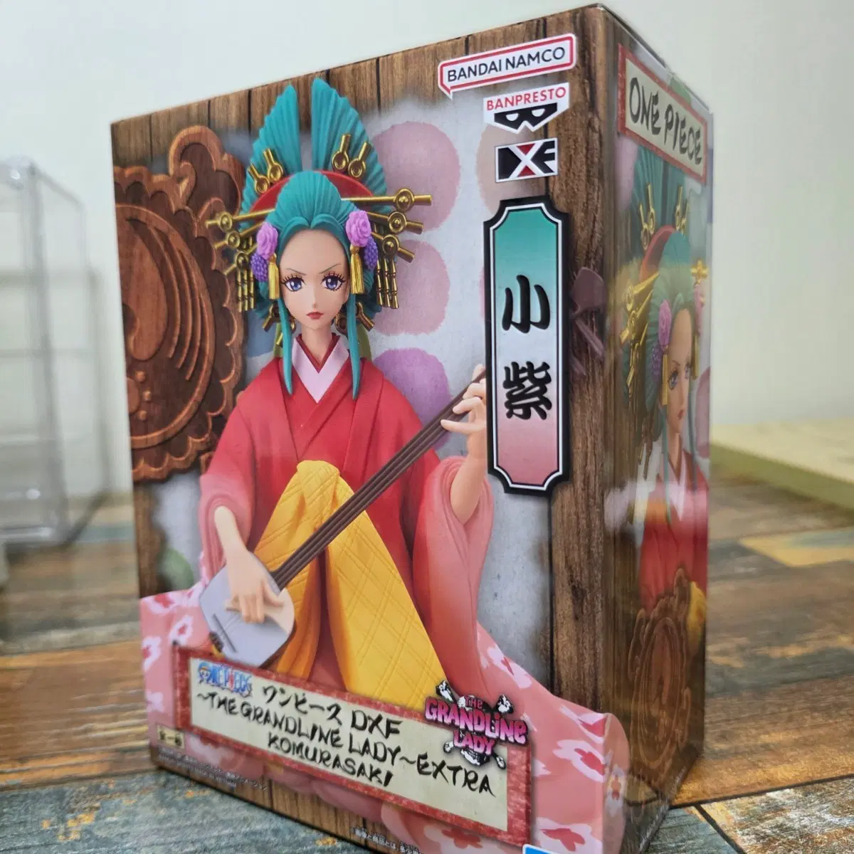 미개봉) 원피스 DXF 코무라사키 피규어