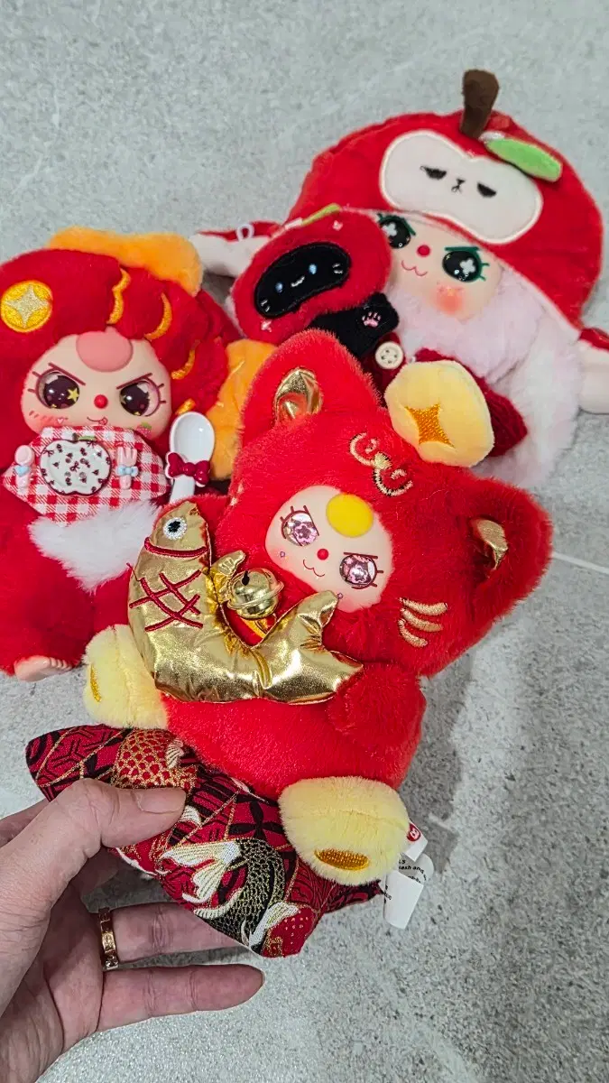 베이비쓰리 사무엘 커스텀 빨강인형 모음