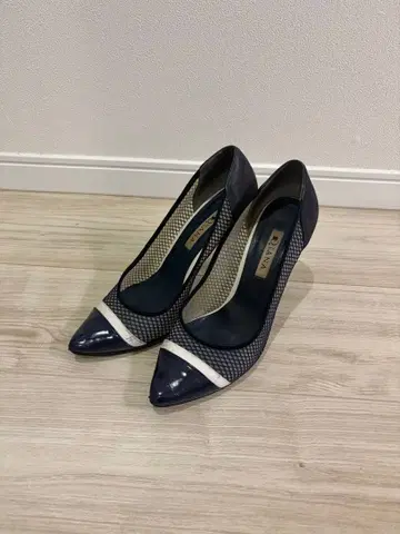 DIANA 다이애나 펌프스 24.5cm 네이비 메쉬