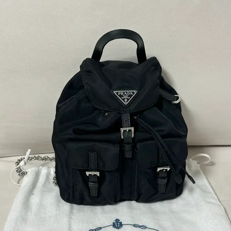 프라다 리나일론 미니뱍팩