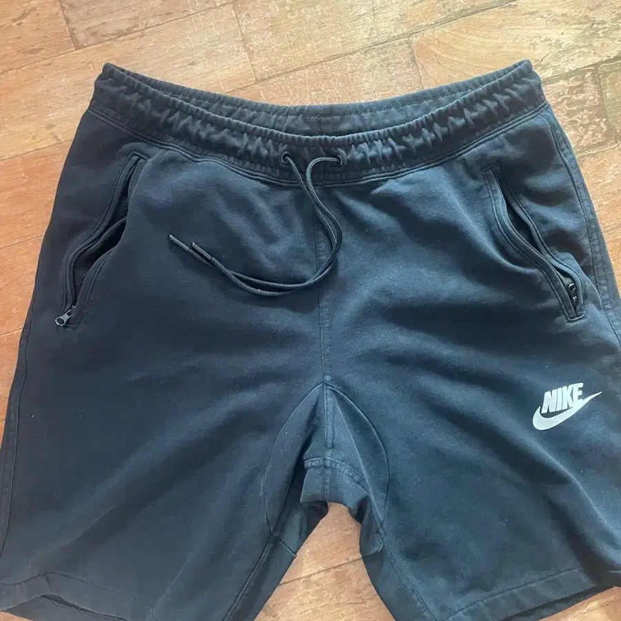 나이키 테크팩 쇼츠 블랙 XL