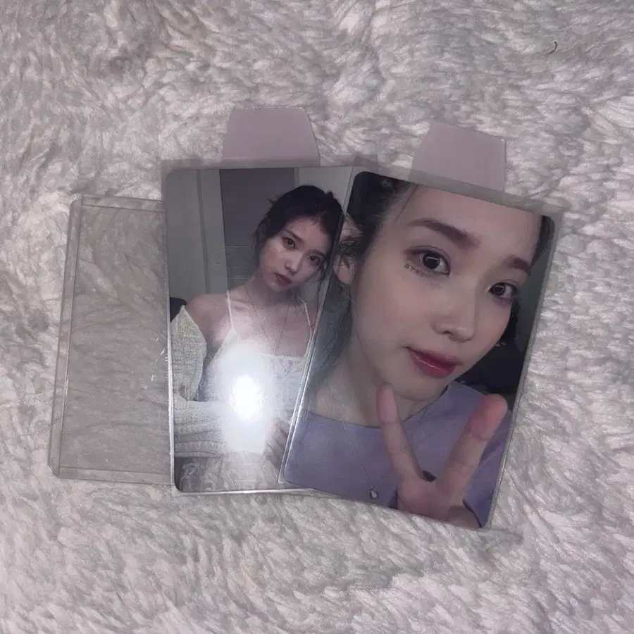 아이유 LILAC 5집 포토카드 2장