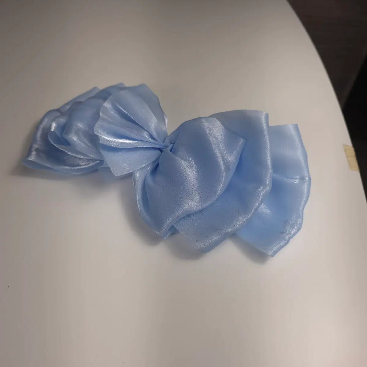 [새상품] 샤틴 새틴 하늘색 쉬폰 리본 헤어핀 집게핀
