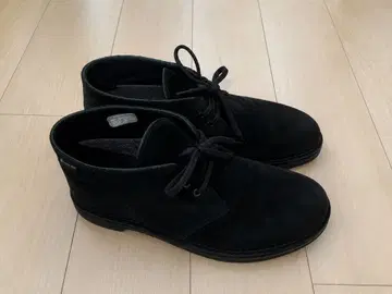 클락스 왈라비 GTX Black UK9