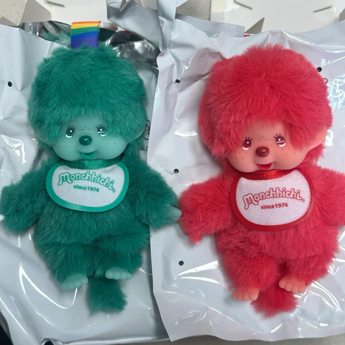 몬치치 판타지 컬러풀 레드 그린 랜덤 키링 확정
