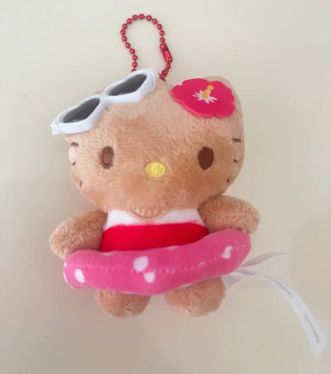 산리오 올영 태닝 헬로키티 여름 해변 바다 인형 키링