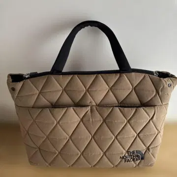 THE NORTH FACE 퀼팅 핸드백 베이지