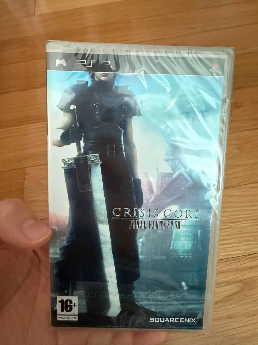 PSP 파이널판타지7 크라이시스코어 러시아판 패키지 (영어 구동)