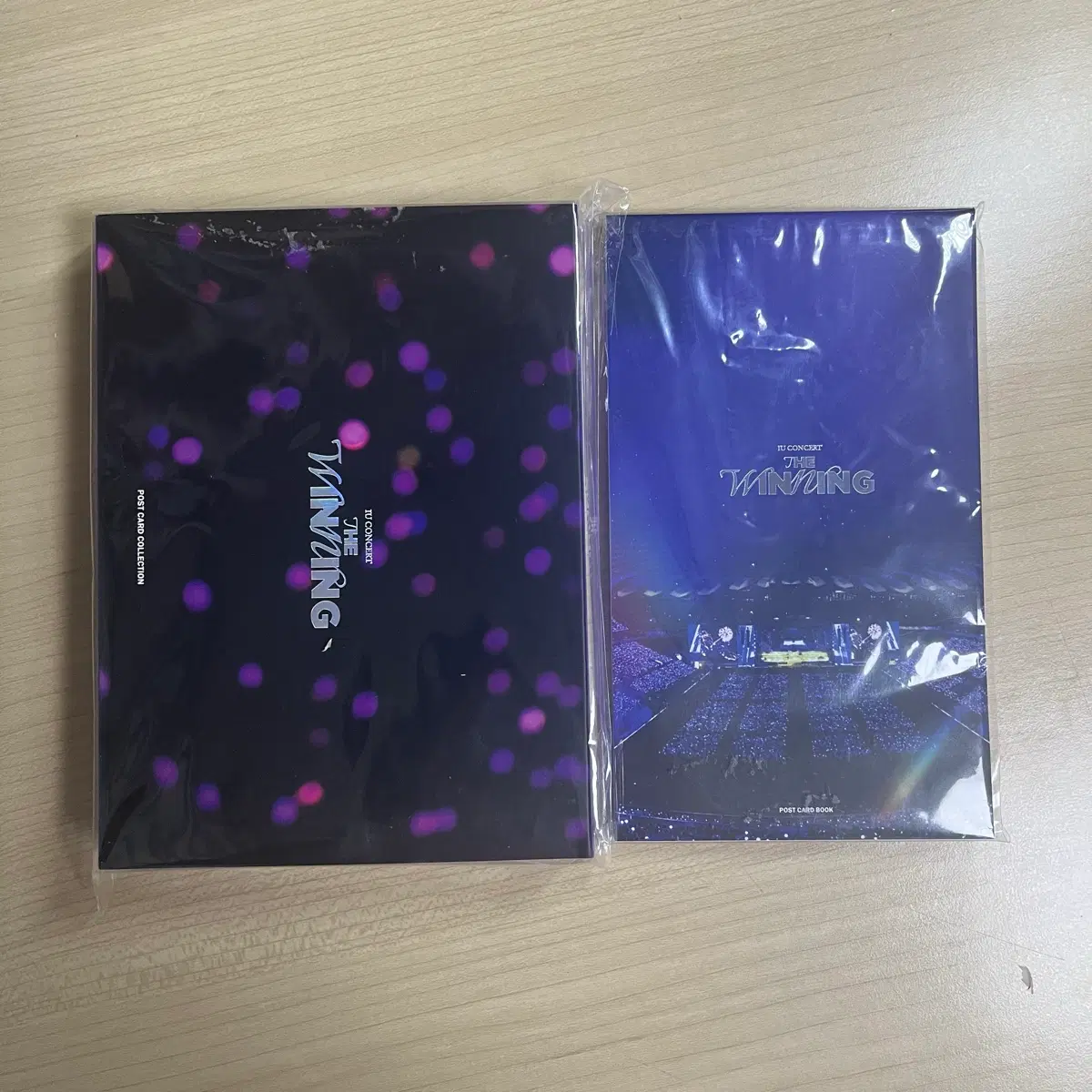 아이유 더위닝 콘서트 굿즈 엽서 + 카드북 일괄