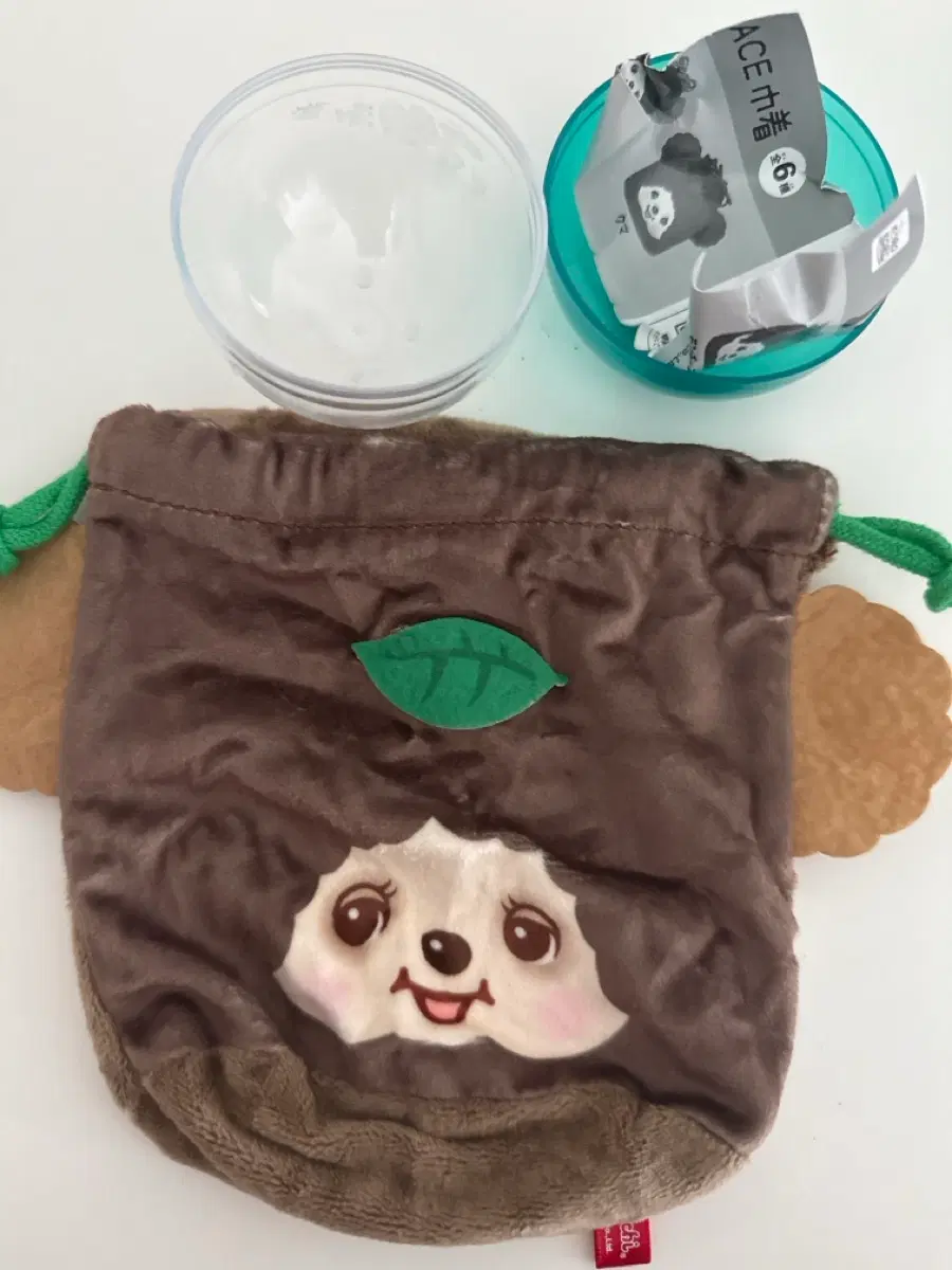 몬치치 파우치 가챠 팔아요!