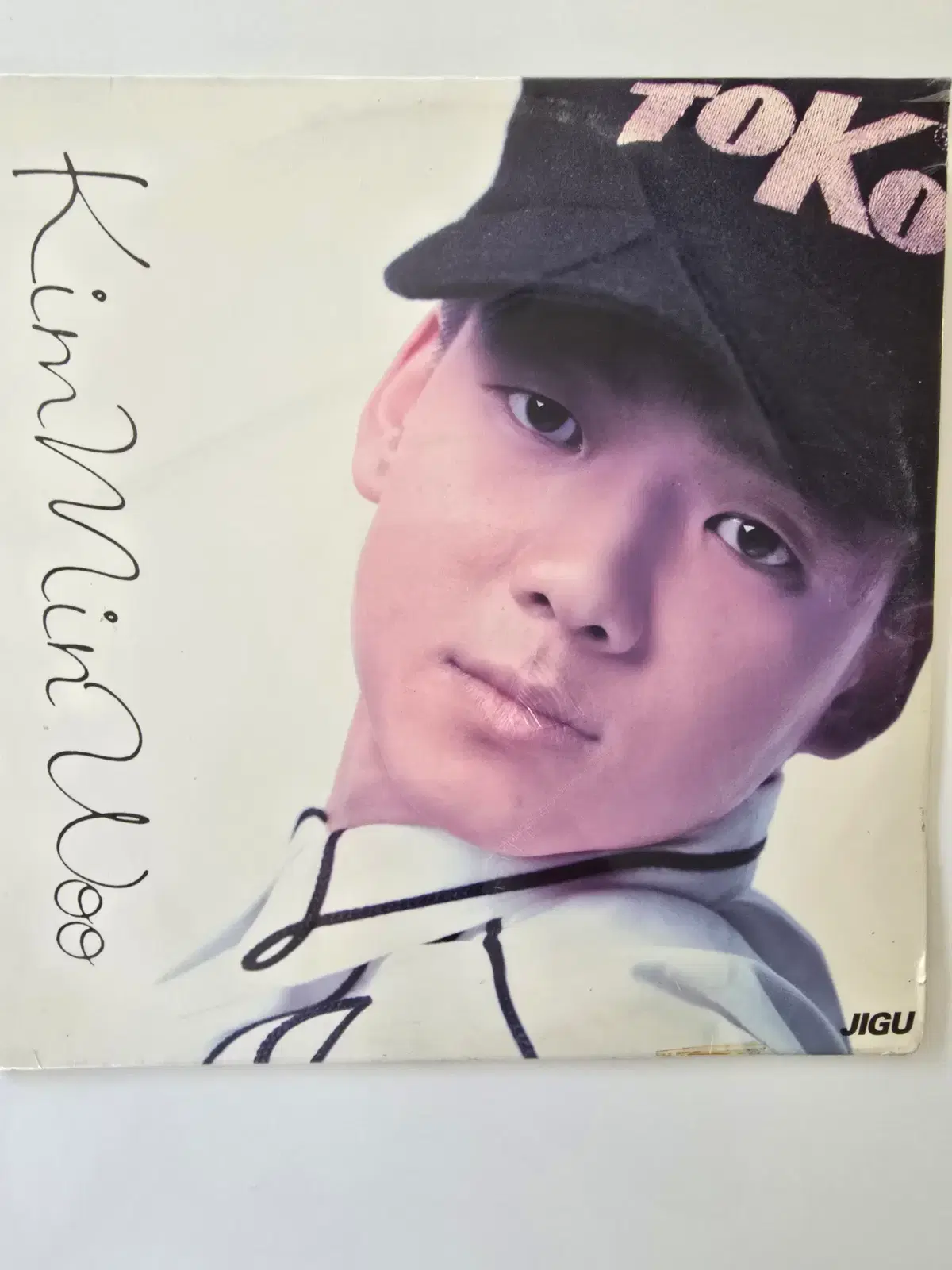 김민우 LP / Kim Min Woo - 1집 (사랑일뿐야 / 입영열차 안에서)/ 미개봉-앞비닐터짐