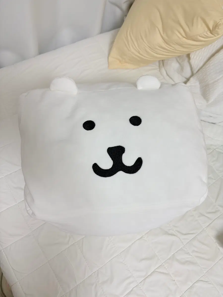 농담곰 팔 쿠션