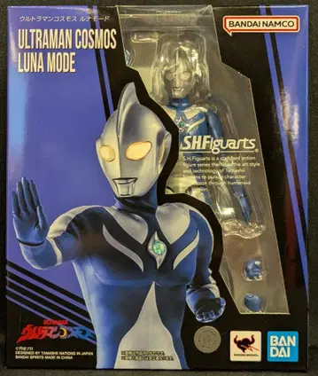 반다이 S.H.Figuarts 울트라맨 코스모스 루나 모드