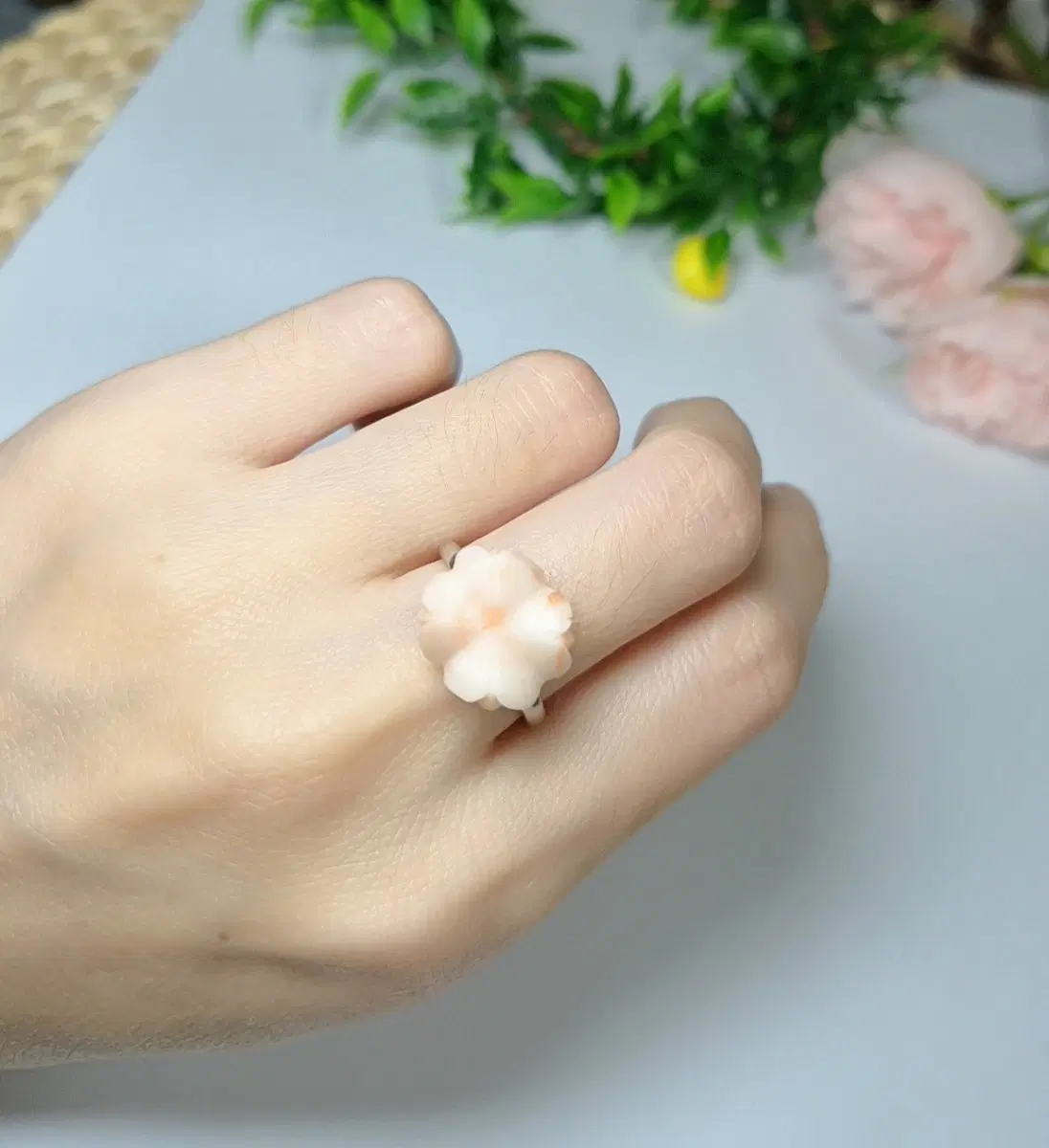 14mm 크기 천연 산호 조각 실버 반지 선물
