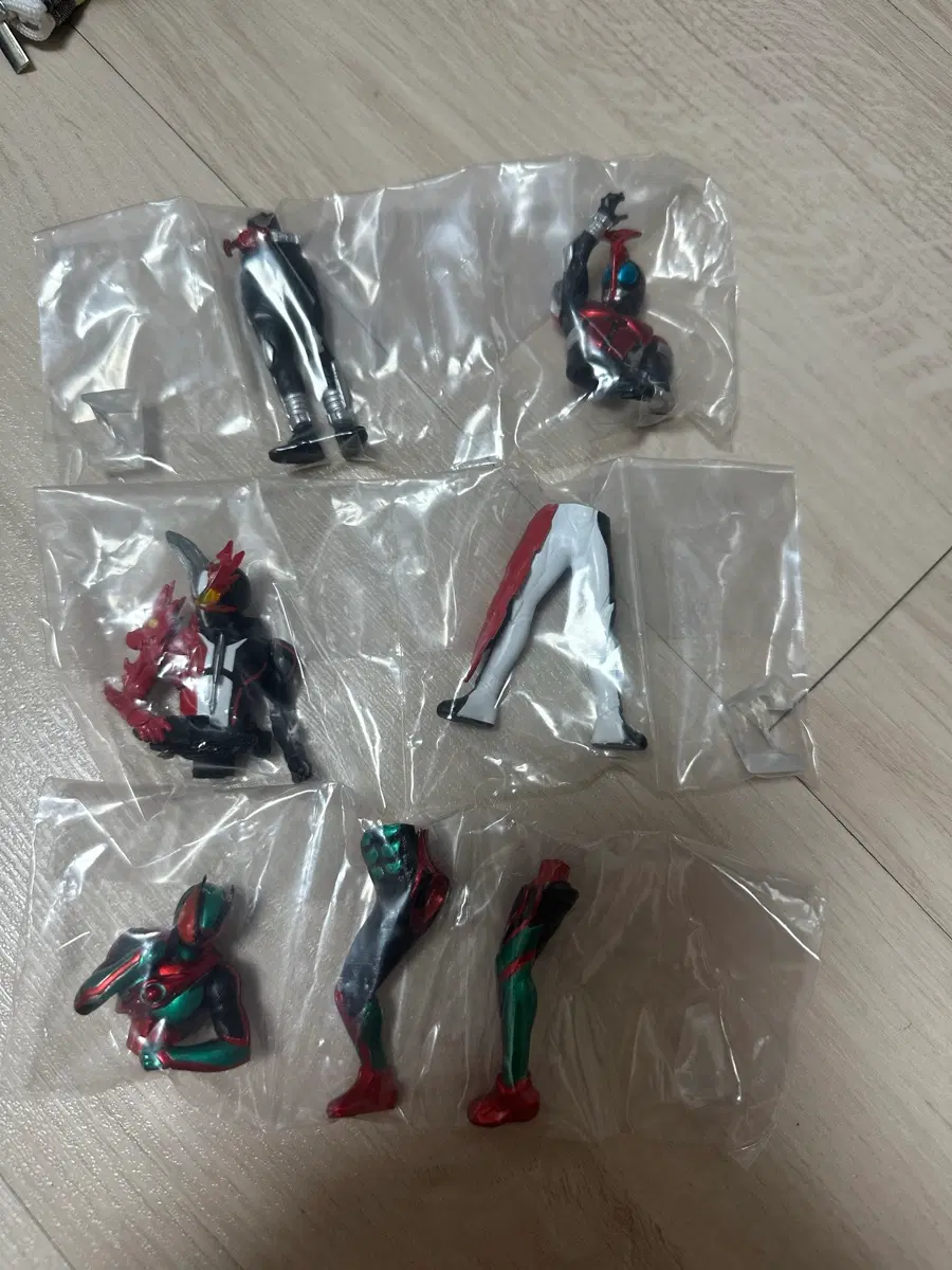 레전드 라이더 피규어 팝니다