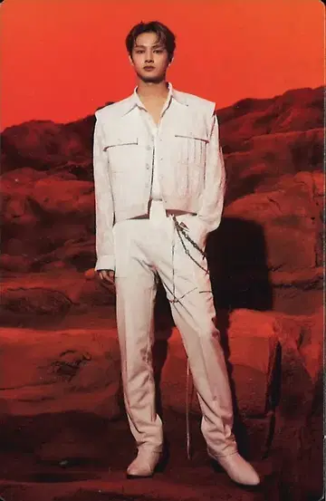 SEVENTEEN JUN 2022 WORLD TOUR 'BE THE SUN' 11/82