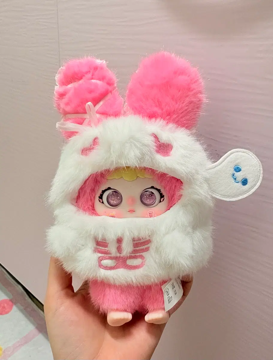 베이비쓰리 지이모 신상