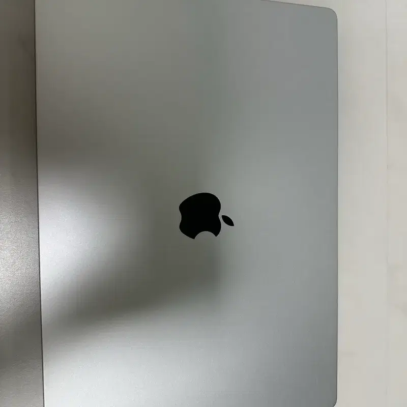 (S급) 맥북프로 M4 16인치 24gb 1tb 사이클 30 베터리 100%