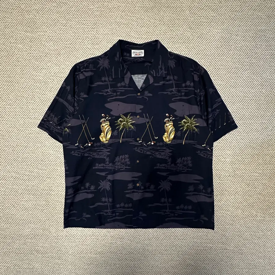 VINTAGE usa made hawaiian shirt