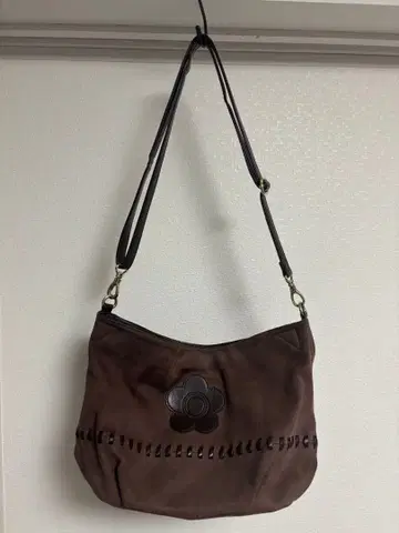 MARY QUANT 숄더백 브라운