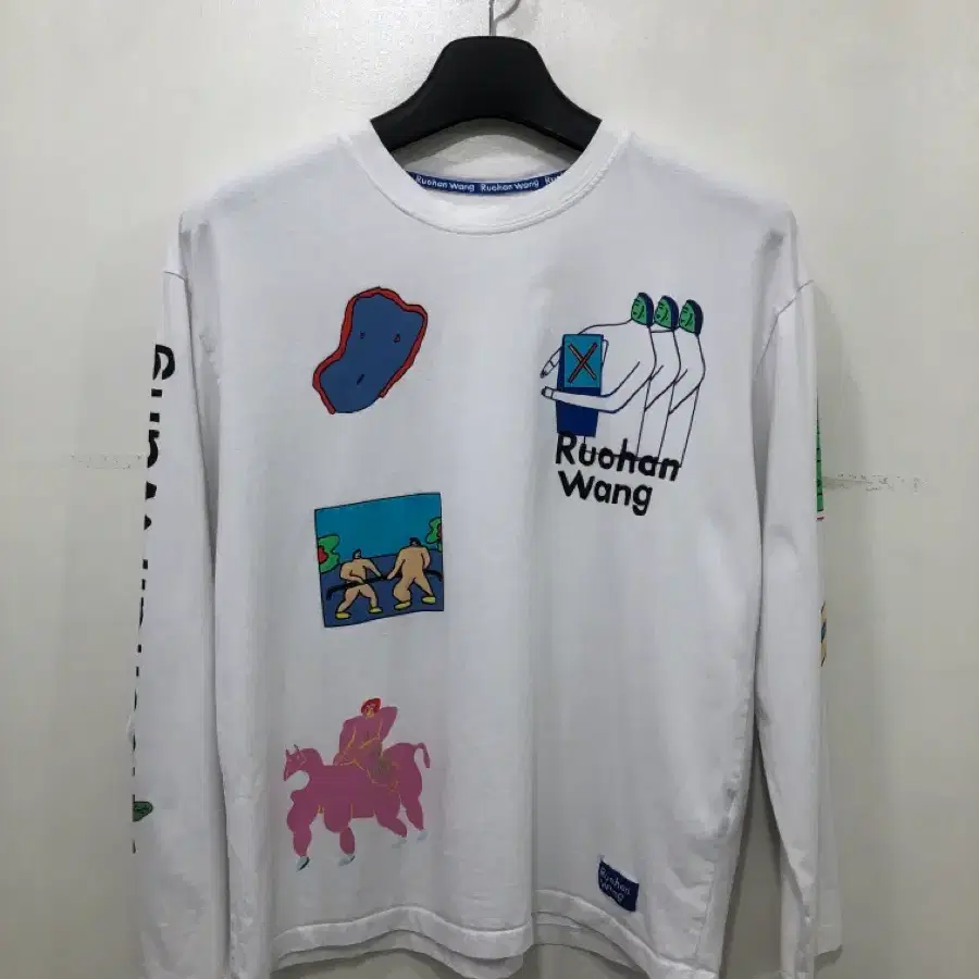 ZARA X Ruohan Wang 아트 프린트 긴팔 티셔츠