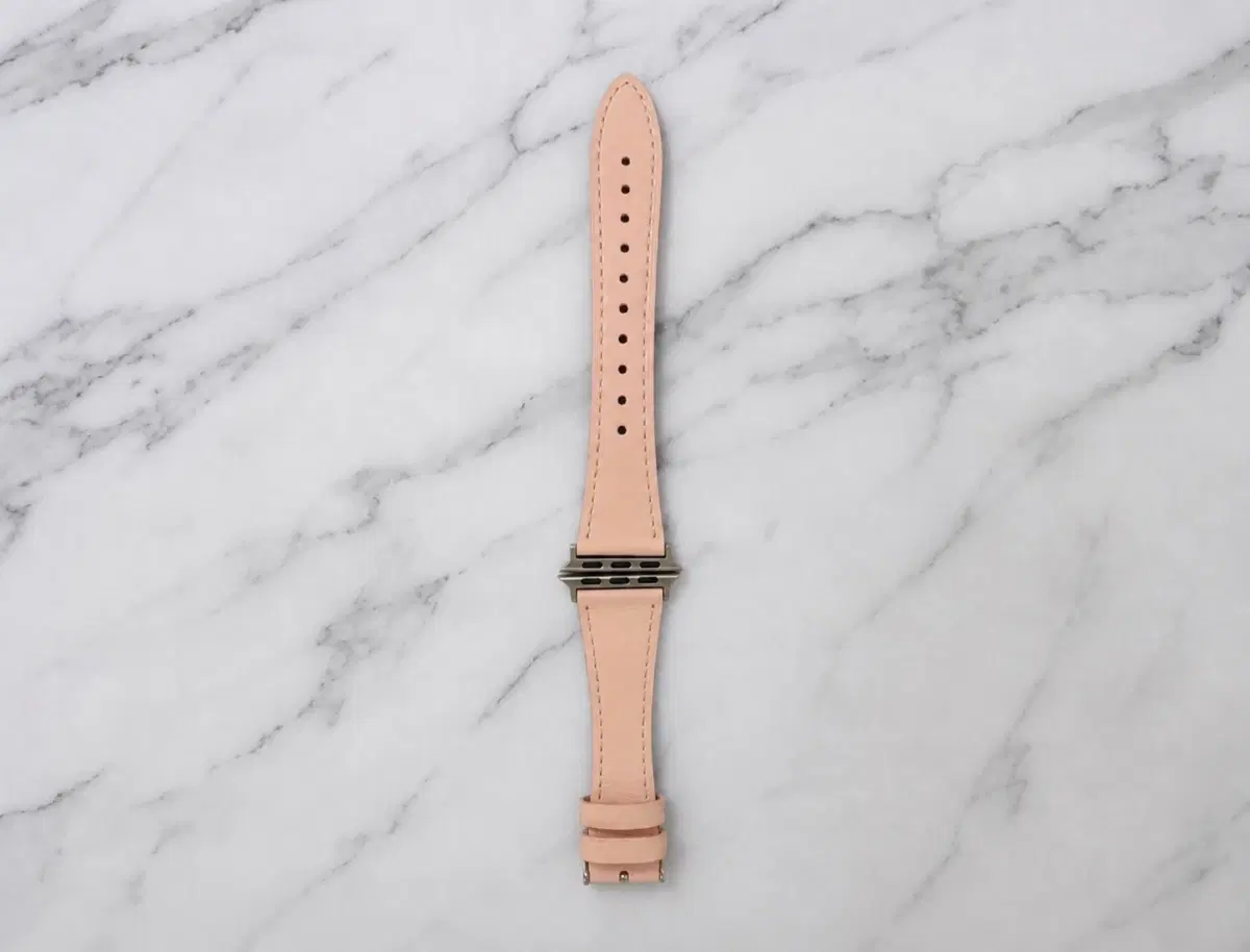 애플워치는 없고 스트랩 40mm 판매해요
