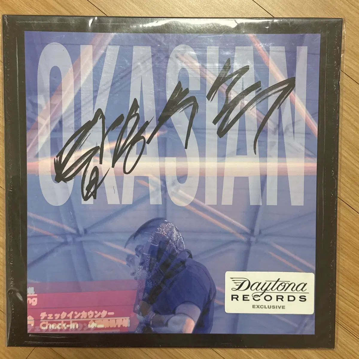 오케이션 탑승수속 LP