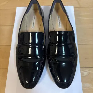 파비오 루스코니 로퍼 에나멜
